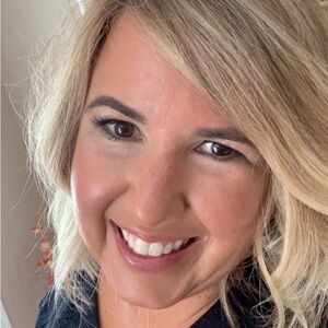 Meet your Posher, Tiffany